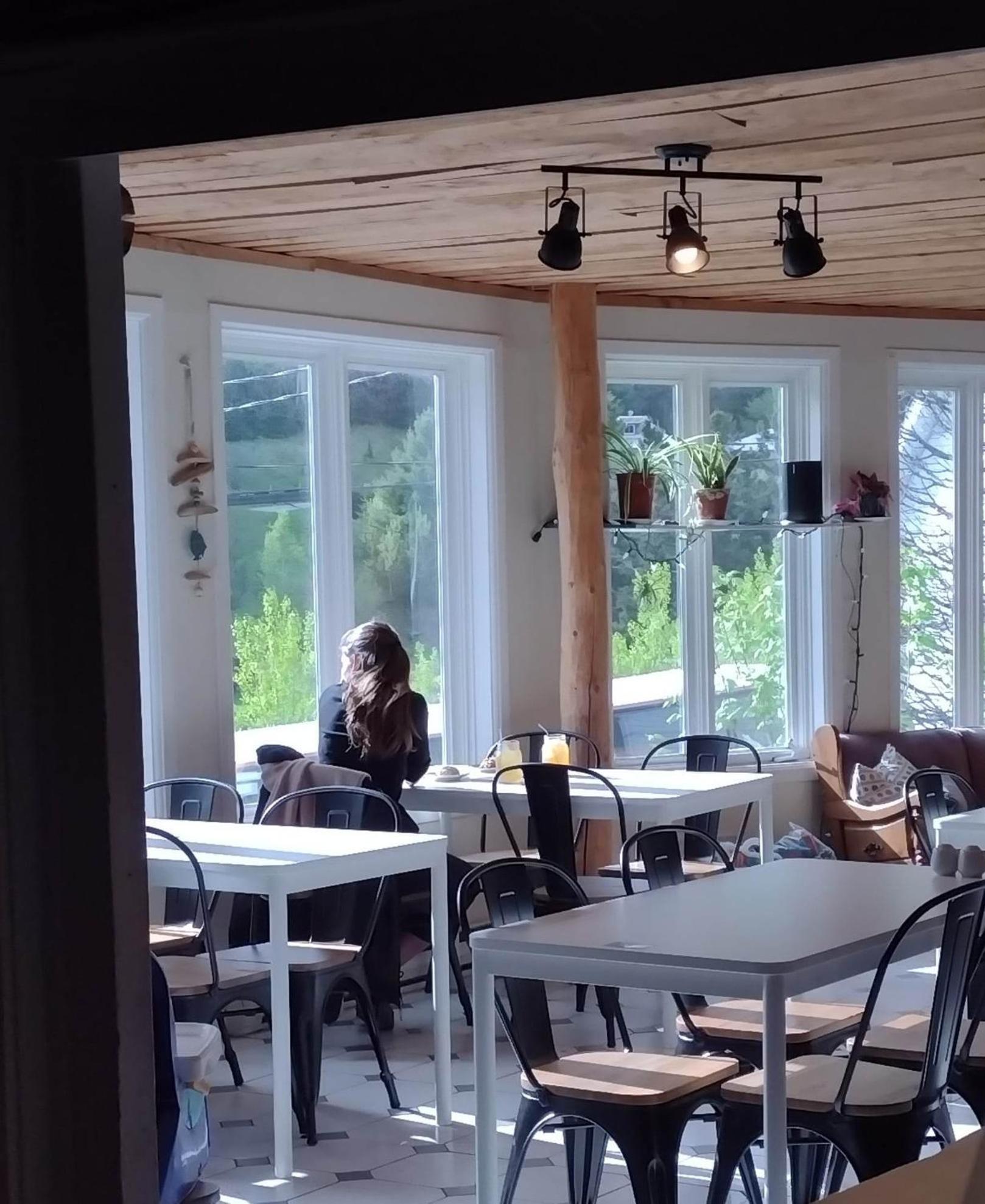 Auberge jeunesse Rose des Vents Sainte-Rose-du-Nord Extérieur photo